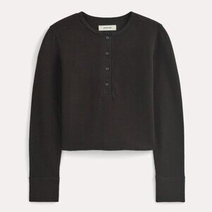 EVERLANE Boxy Henley in Cozy Waffle in Black, Size Large, Cotton